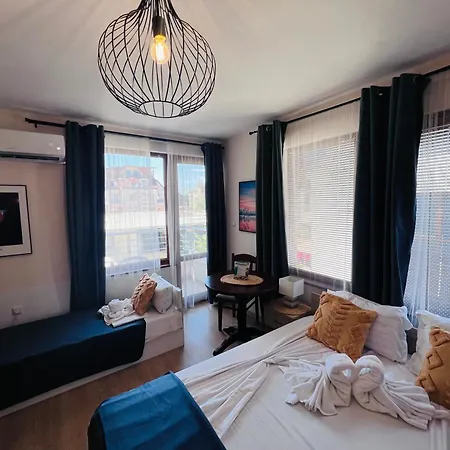 Desi House 301 Cozy Apartment *