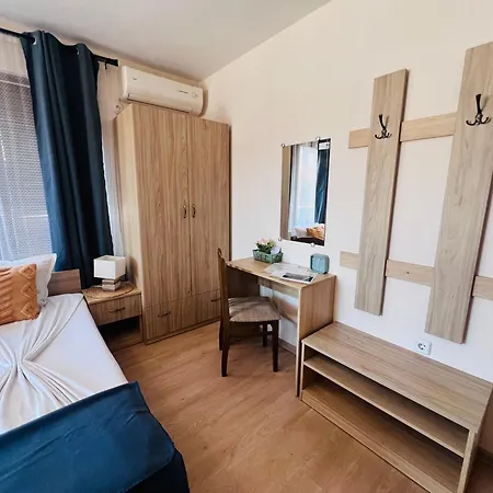 Desi House 301 Cozy * נסבר